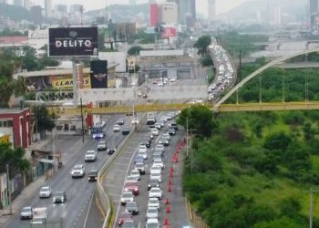 contraflujo-monterrey-movilidad-avenidas