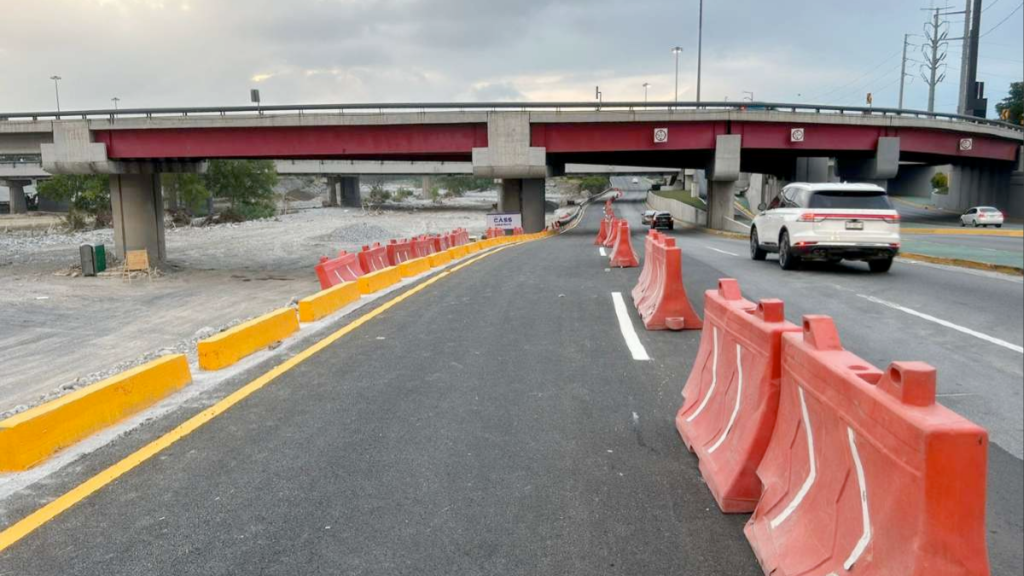 Carril-exprés-morones-av.-morones-prieto-municipalidad-tráfico-vial-pavimentación