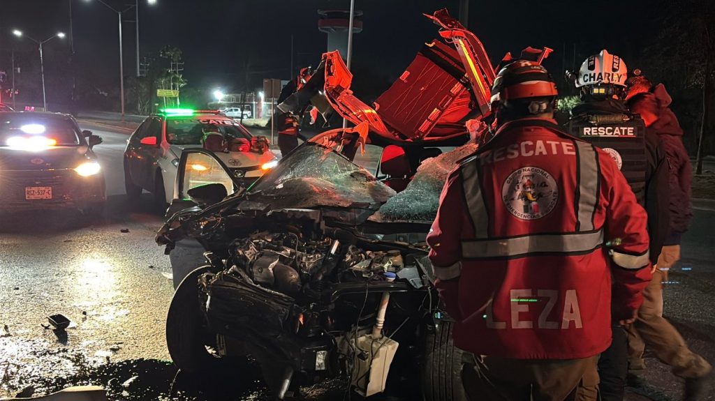 Large_img_3441_1f3702899a - Cambiando Mty Choque En García Deja a Mujer Lesionada. Podría Haber Manejado Bajo Los Efectos Del Alcohol