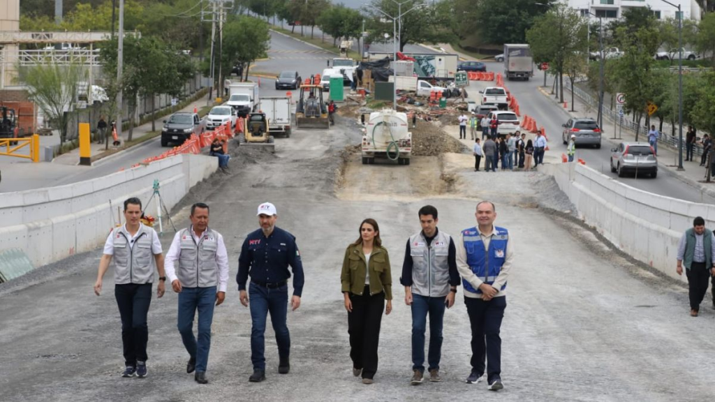 Marcelo Segovia en la supervisión de las obras del huajuco segunda etapa