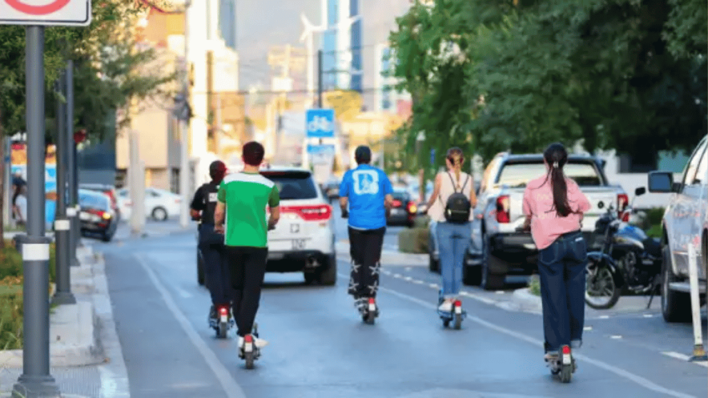 Regulación de scooters del Reglamento de Movilidad de San Pedro Garza García- Cambiando Monterrey